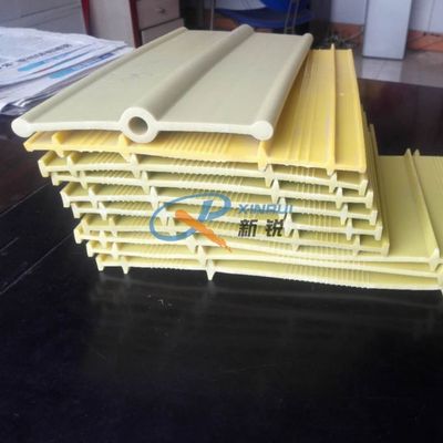 Máy làm băng cản nước PVC mềm 155kg / H 300mm