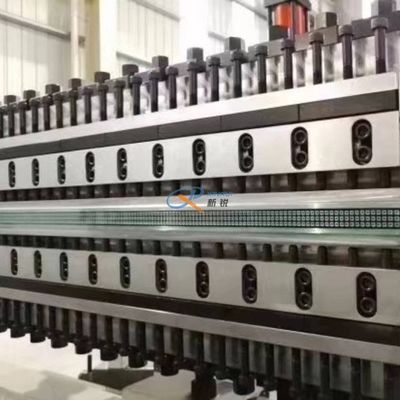 Máy tấm rỗng PP 18mm trục vít đơn 250kw