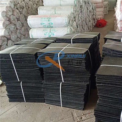 Máy làm thảm nhựa 110kw 10T cho thảm cỏ