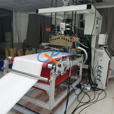 Máy làm vải không dệt nung chảy 1200mm 40gsm