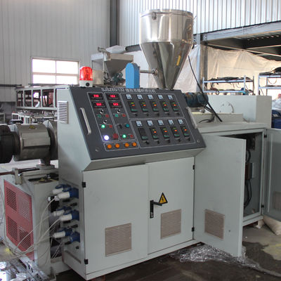 Máy định hình nhựa chống thấm ISO90001 50HZ cho thanh