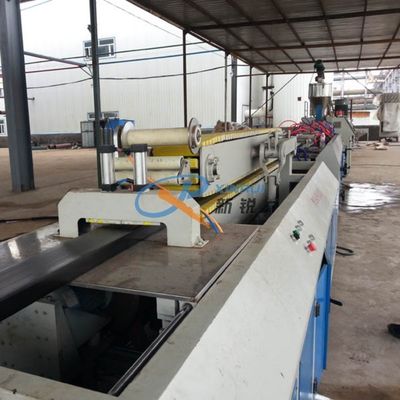 Máy hồ sơ nhựa sàn